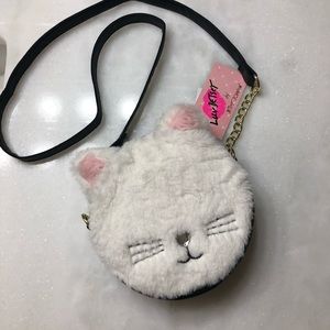 ⭐️ SALE ⭐️ Betsey Johnson Whisker Crossbody Bag